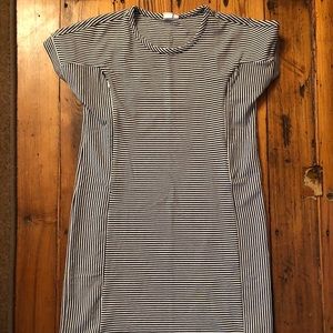 Gap Maternity Nursing Dress